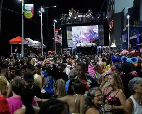 Anitta, BaianaSystem e mais: veja programação da sexta de Carnaval - Imagem