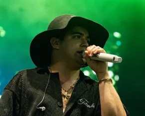 Bahia ou Vitória? Natanzinho Lima revela para quem torce em Salvador - Imagem