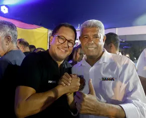 Carnaval de Itabuna: com presença do governador, festa retoma após 5 anos - Imagem