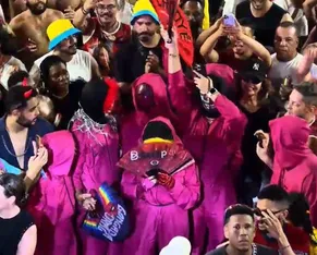 Fantasiada, Daniela Mercury surpreende público e abre carnaval na pipoca - Imagem