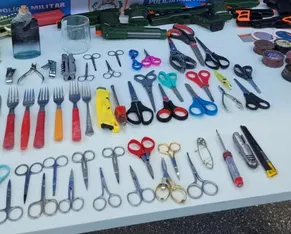 PM apreende mais de 60 objetos perfurocortantes no Carnaval; confira - Imagem