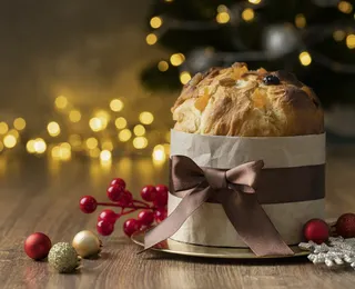 Apenas 4 ingredientes: panetone com sorvete perfeito para o Natal