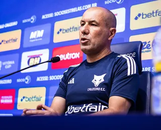 Após perder técnico, gigante da Série A marca reunião com ex-Seleção