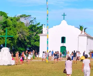 Apresentadora da Globo é expulsa de igreja na Bahia
