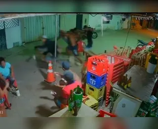Ataque a tiros em bar deixa quatro pessoas baleadas na Bahia
