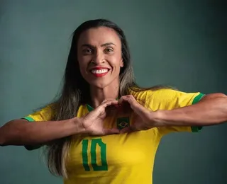 Atriz de O Agente Secreto vai interpretar a jogadora Marta no cinema