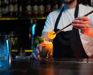 Bares e restaurantes terão limite de horário de funcionamento na Bahia