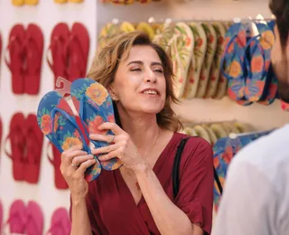 Bolsonaristas convocam boicote após propaganda com Fernanda Torres