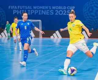 Brasil atropela a Itália e segue invicto no Mundial Feminino de Futsal