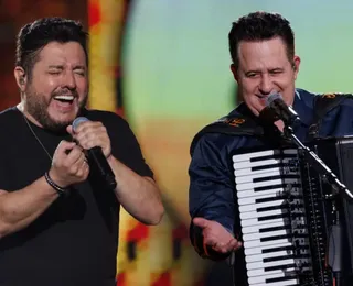 Bruno dá "fora" e desmente Marrone durante show