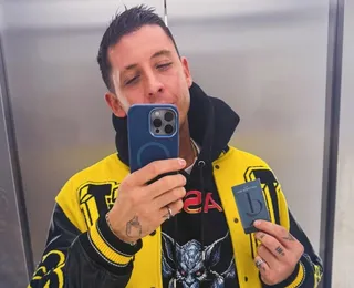 Cantor polemiza ao pedir que fã deficiente se levante em show