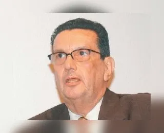 Carlos Chiarelli, ex-ministro da Educação, morre aos 85 anos