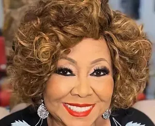 Carro da cantora Alcione é roubado no Rio de Janeiro