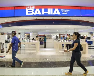 Casas Bahia busca talentos em IA com salários de até R$ 8.500
