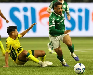 Clubes pressionam CBF a barrar novos gramados sintéticos até 2026