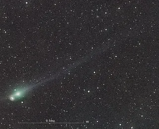 Cometa próximo à terra pode ser nave alienígena, sugere cientista de Harvard