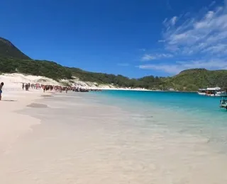 Conheça a praia brasileira eleita a mais perfeita do país
