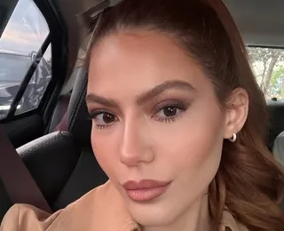 Deputada influencer citada em affair deve R$ 1,7 bilhão ao governo
