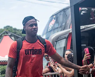 Dudu se declara à torcida e agradece Fábio Mota: "Amo o Vitória"