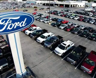 Escassez de mecânicos leva Ford a pagar salários de até R$ 860 mil
