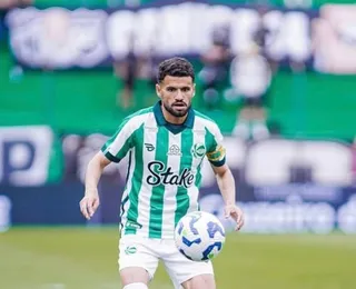 Ex-Bahia se despede de clube como ídolo após rebaixamento à Série B