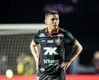 Experiente, Osvaldo define futuro com o Vitória: "Bem encaminhado"