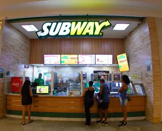 Falindo? Grande rede de fast food é vendida por R$ 51,84 bilhões