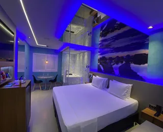Homem e mulher são presos após furtarem televisão e itens de motel