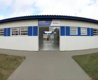 Homem é preso por agredir companheira de 17 anos durante resguardo