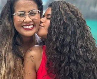 Influenciadora baiana revela que a mãe está com câncer e pede orações