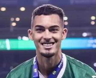 Mais um! Vitória contrata zagueiro canhoto do Palmeiras