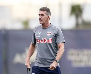Mancini: Vitória vai jogar para “gastar o tempo” contra Bragantino