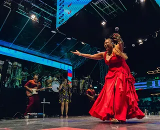 Margareth Menezes celebra 25 anos de álbum com show em Salvador