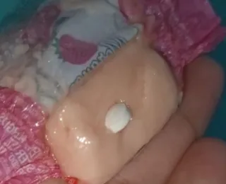 Menina passa mal após comer doce dado por 'Papais Noéis'