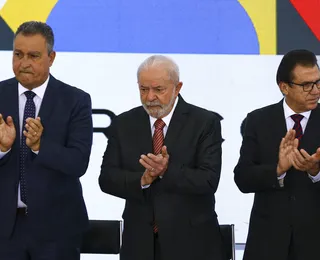 Ministro desiste de reeleição e fica no governo Lula