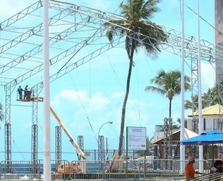 Montagem do Carnaval 2026 já impacta a rotina na Barra e no Campo Grande
