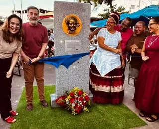 Monumento em homenagem a Cira do Acarajé é inaugurado em Itapuã
