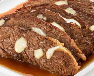 O novo corte de carne barato e macio que vai ser sensação no churrasco