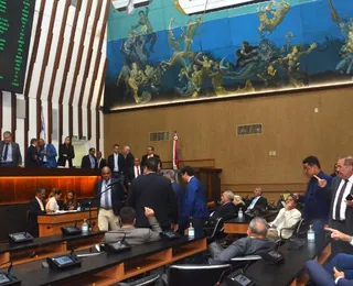 Obstrução da oposição pode até gerar uma sessão extra em janeiro
