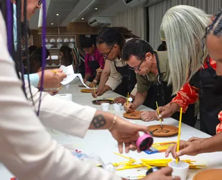 Oficina com adinkras inspira educadores no II Encontro de Educação 2025