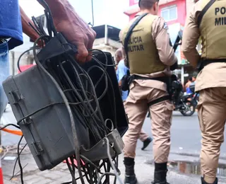 Operação retira câmeras e internet de facções em Salvador após morte de trabalhadores