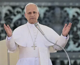 Papa Leão critica a Rússia e pede cessar-fogo global no Natal; entenda