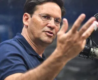 “Perseguidos políticos”, diz Roma após cassação de Eduardo e Ramagem