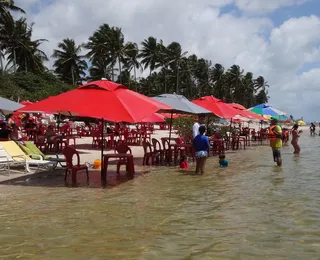 Prefeitura proíbe consumação mínima após briga em Porto de Galinhas