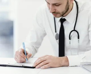 SESAB abre vagas no Mais Médicos com salários de até R$ 6,5 mil