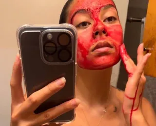 Sangue menstrual: nova tendência de skincare? Entenda os riscos