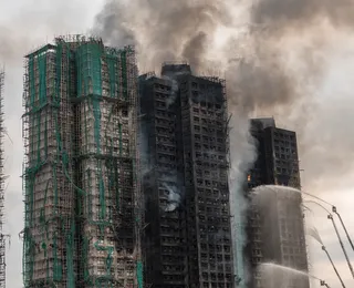 Sobe para 44 o número de mortos em incêndio em Hong Kong