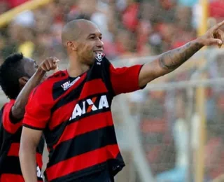 Técnico de campanha histórica do Vitória vai treinar clube da Jordânia