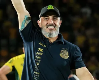 Técnico do Mirassol relembra jogos com a dupla Ba-Vi: "Muitas orações"