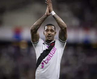 Vasco dá 'ok' por David, mas Vitória vê retorno de atacante mais distante